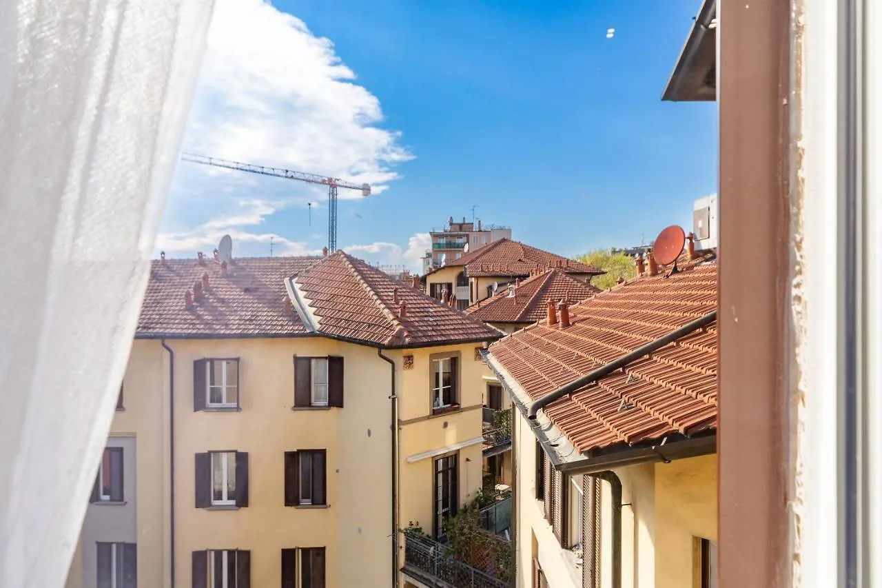 Central Station-Duomo 10 Min Fast Wifi & Metro Milan Apartment